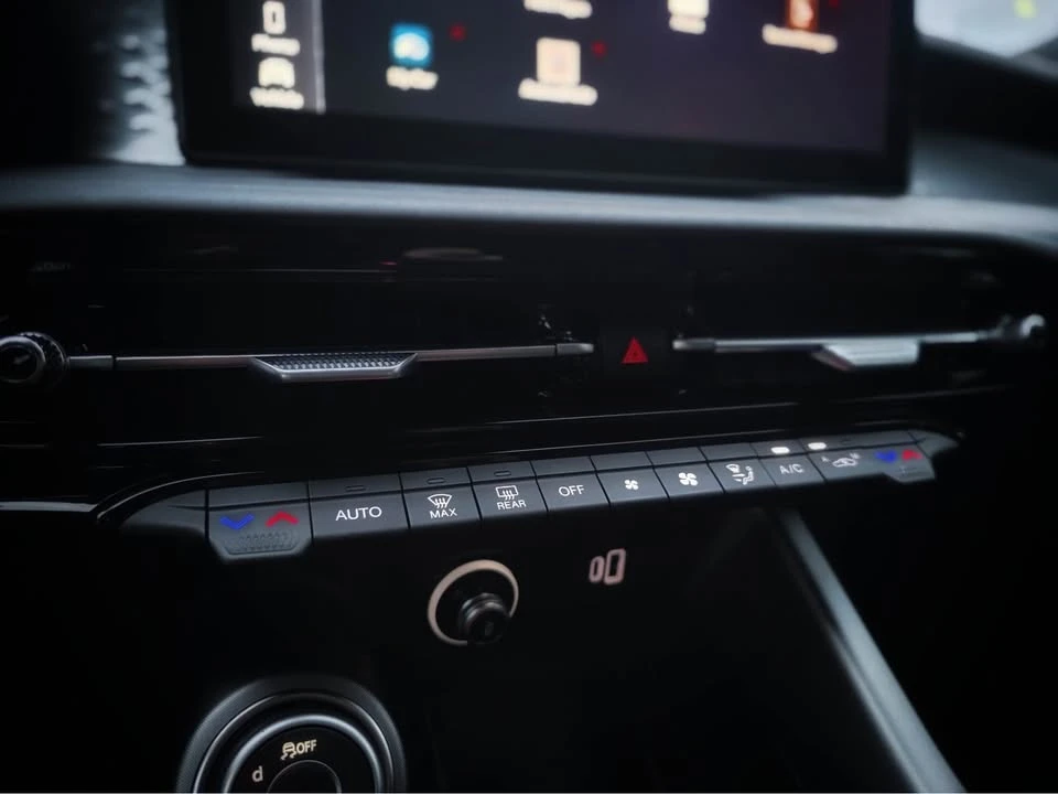 2024 Alfa Romeo Tonale - Image 11 of 14