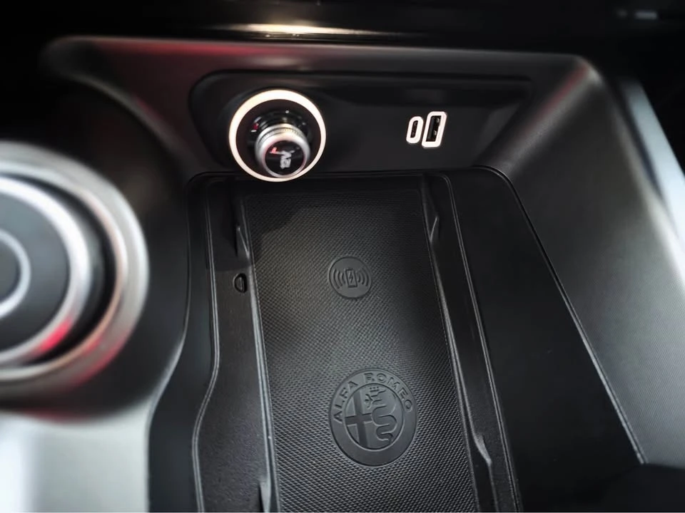 2024 Alfa Romeo Tonale - Image 4 of 14