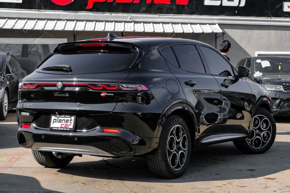 2024 Alfa Romeo Tonale - Image 8 of 9
