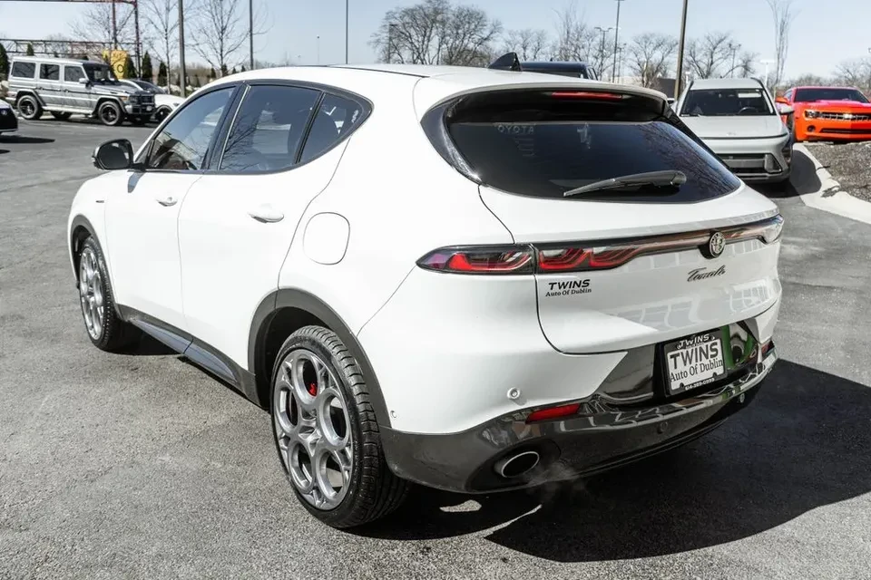 2024 Alfa Romeo Tonale - Image 7 of 16