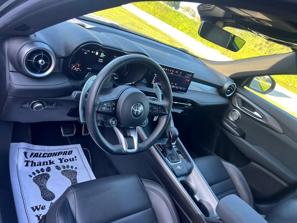 2024 Alfa Romeo Tonale - Image 8 of 10