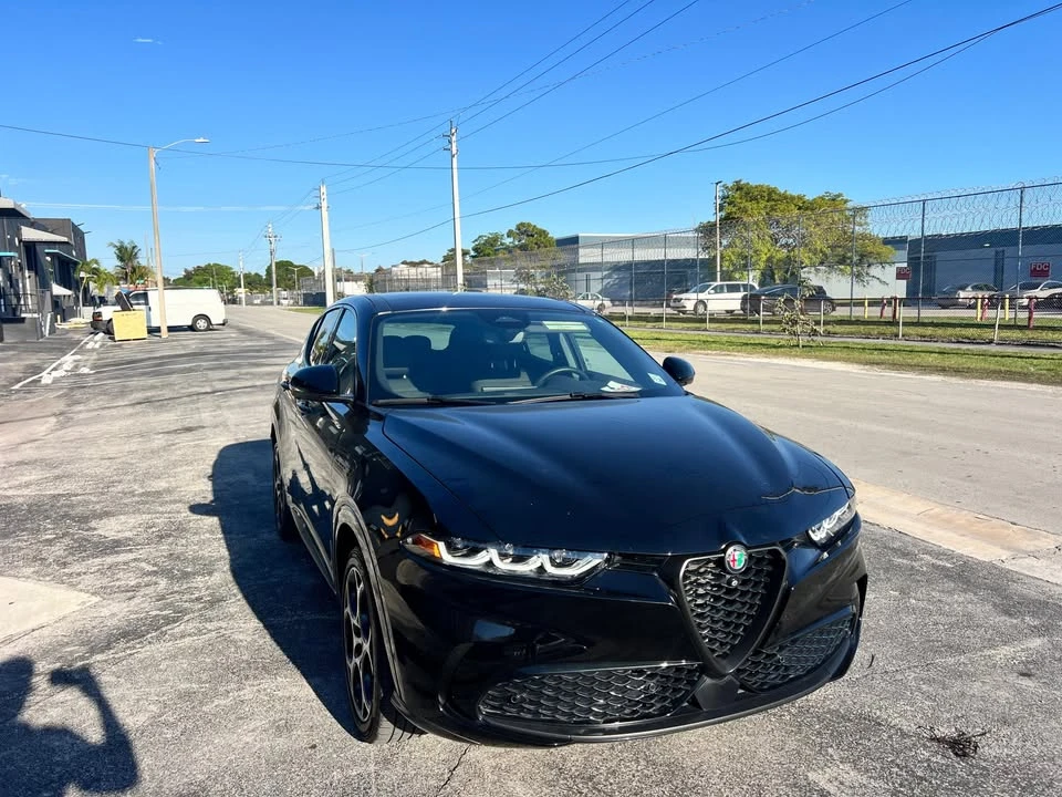 2024 Alfa Romeo Tonale - Image 5 of 10