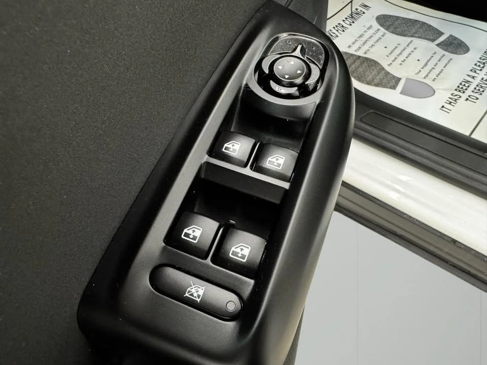 2024 Alfa Romeo Tonale - Image 14 of 20
