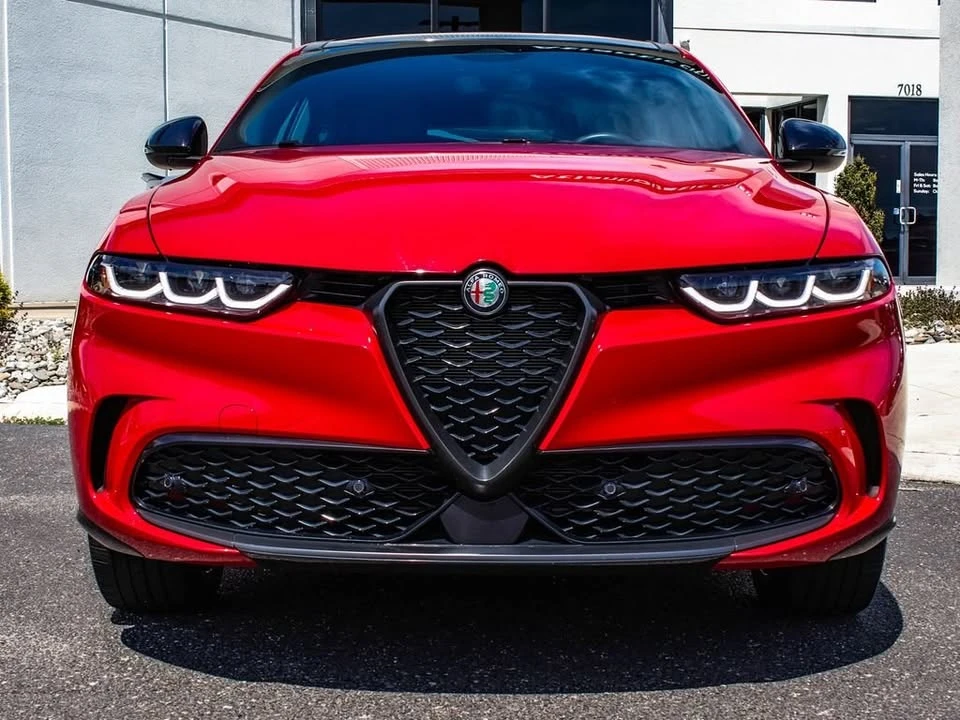 2024 Alfa Romeo Tonale - Image 2 of 20