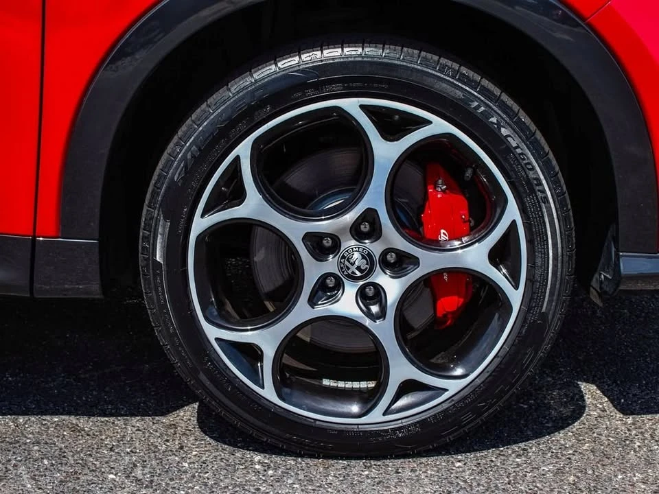 2024 Alfa Romeo Tonale - Image 7 of 20