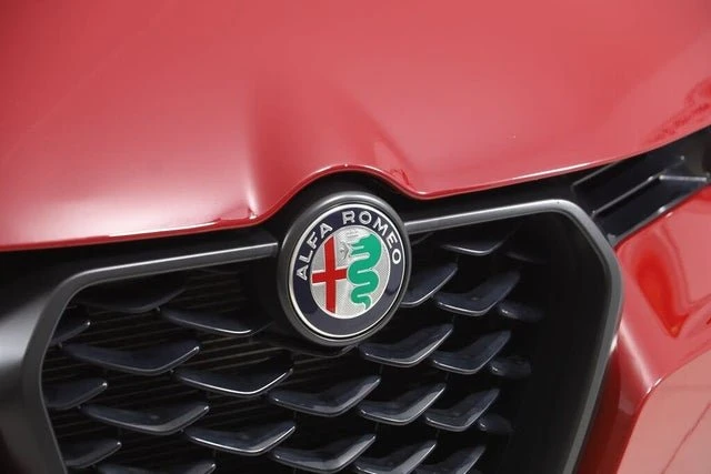 2024 Alfa Romeo Tonale - Image 18 of 20