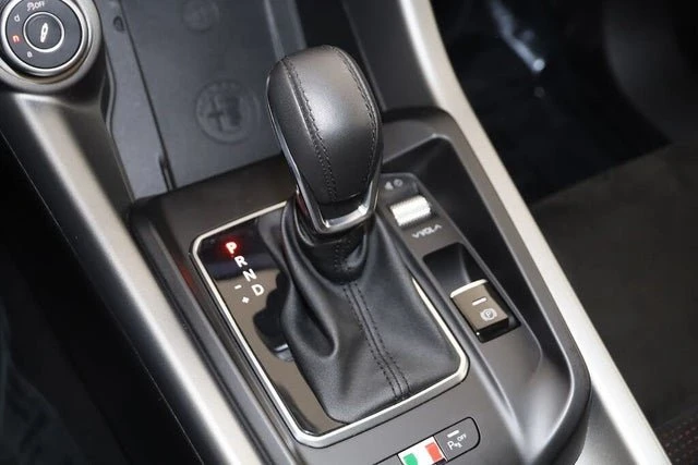 2024 Alfa Romeo Tonale - Image 7 of 20