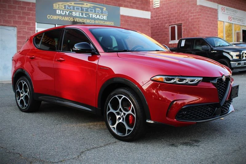 2024 Alfa Romeo Tonale - Image 7 of 20