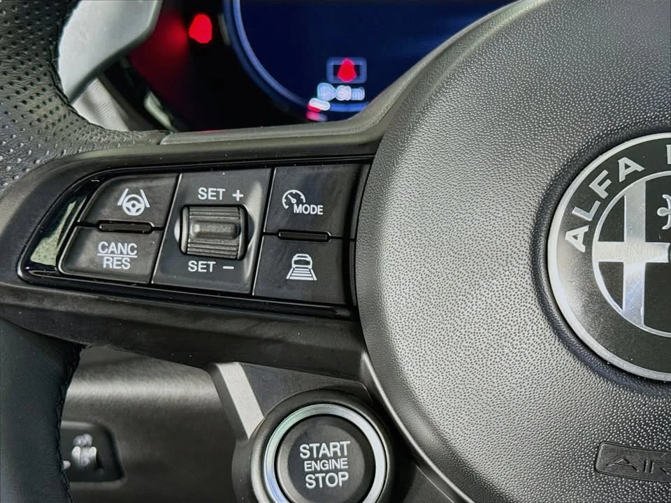 2024 Alfa Romeo Tonale - Image 7 of 18