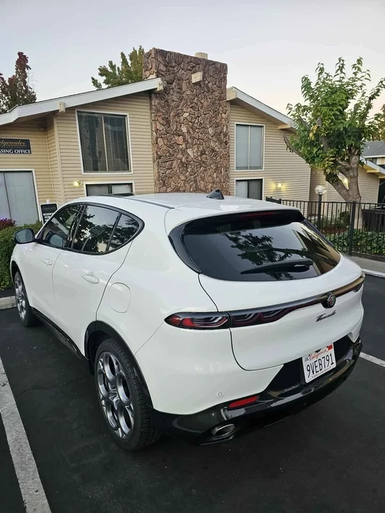 2024 Alfa Romeo Tonale - Image 9 of 18