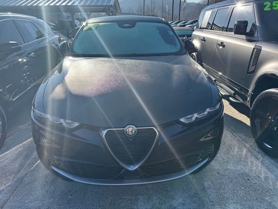 2024 Alfa Romeo Tonale - Image 2 of 7