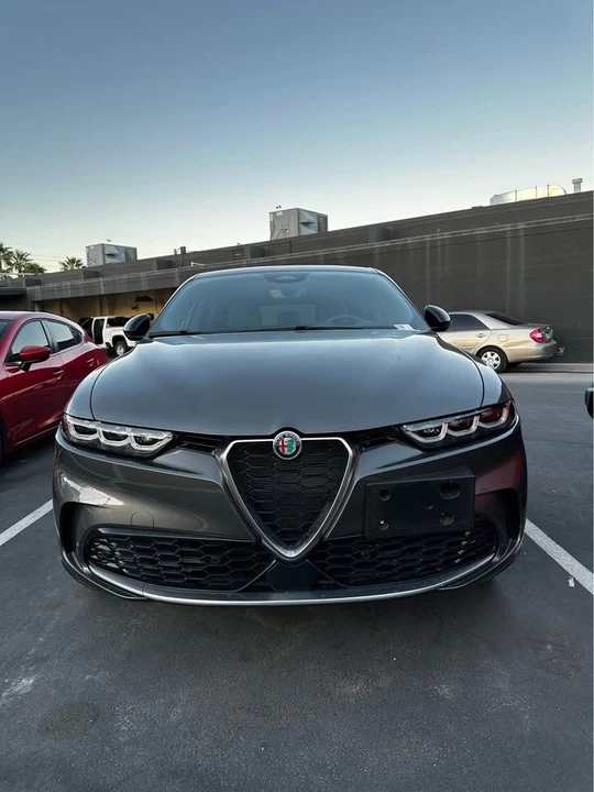 2024 Alfa Romeo Tonale - Image 2 of 7