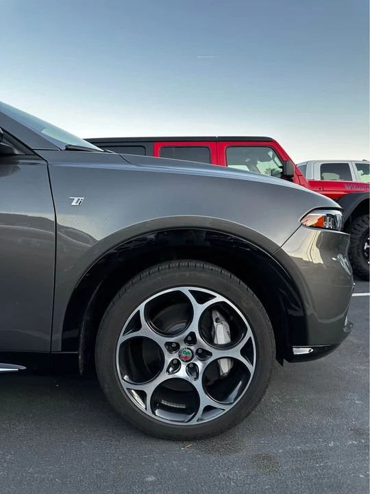 2024 Alfa Romeo Tonale - Image 4 of 7