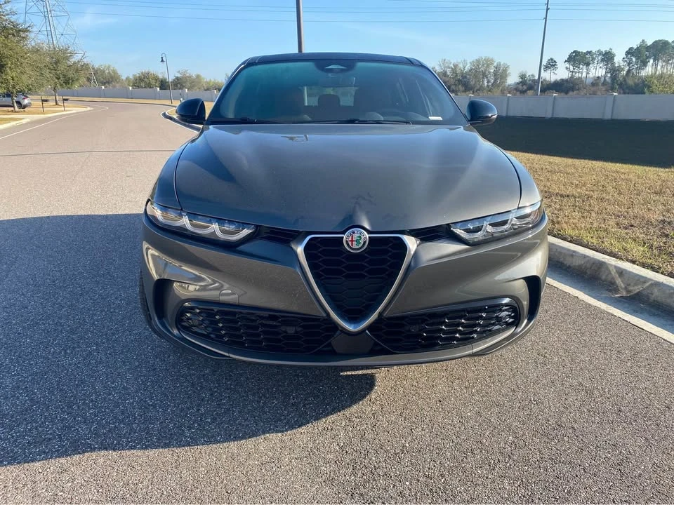 2024 Alfa Romeo Tonale - Image 2 of 13