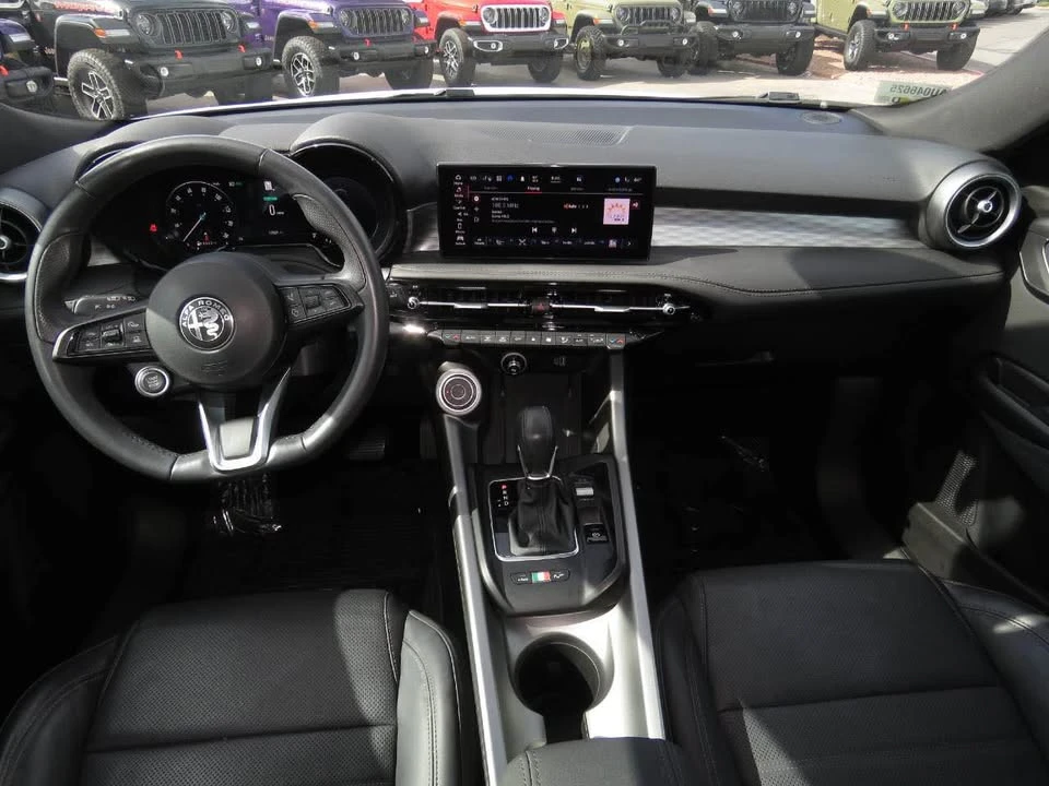 2024 Alfa Romeo Tonale - Image 2 of 14