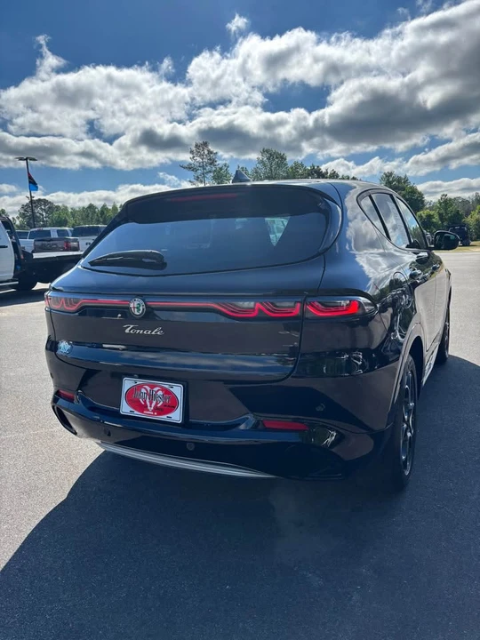 2024 Alfa Romeo Tonale - Image 4 of 12