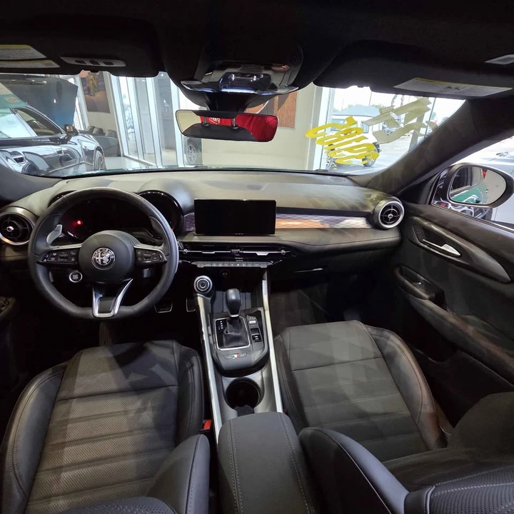 2024 Alfa Romeo Tonale - Image 10 of 10