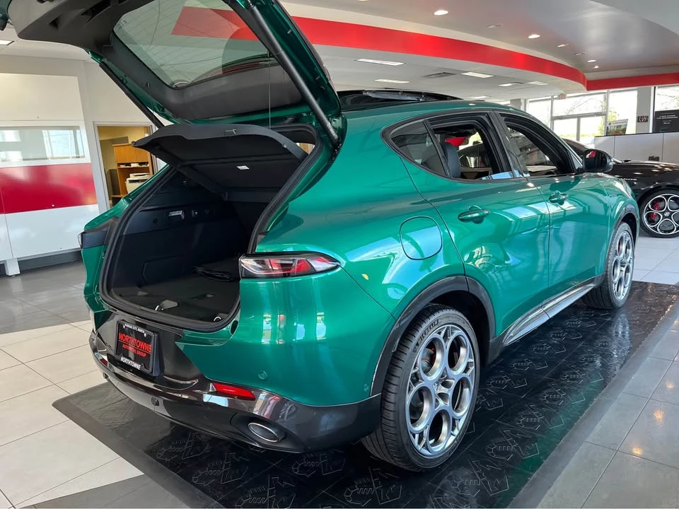 2024 Alfa Romeo Tonale - Image 5 of 19