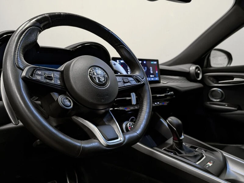 2024 Alfa Romeo Tonale - Image 6 of 18