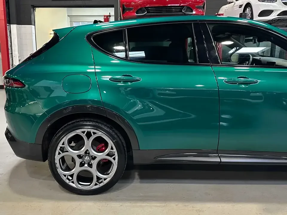 2024 Alfa Romeo Tonale - Image 9 of 20