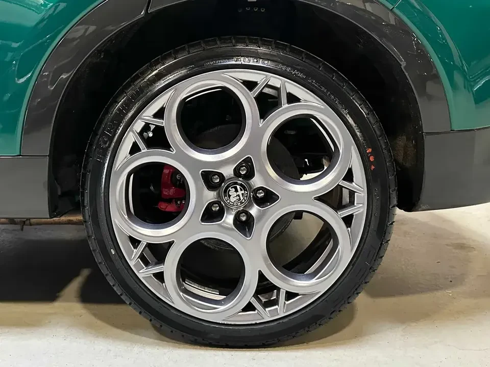 2024 Alfa Romeo Tonale - Image 5 of 20