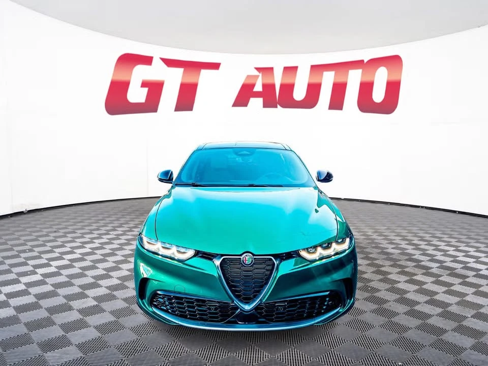 2024 Alfa Romeo Tonale - Image 2 of 19