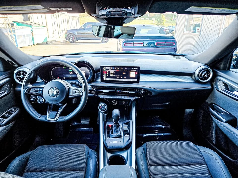 2024 Alfa Romeo Tonale - Image 15 of 19