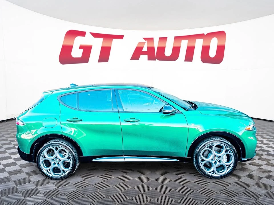 2024 Alfa Romeo Tonale - Image 8 of 19