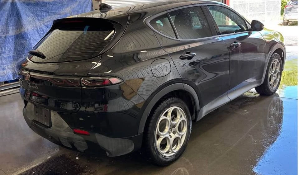 2024 Alfa Romeo Tonale - Image 2 of 5