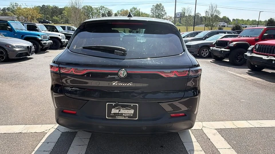 2024 Alfa Romeo Tonale - Image 9 of 20