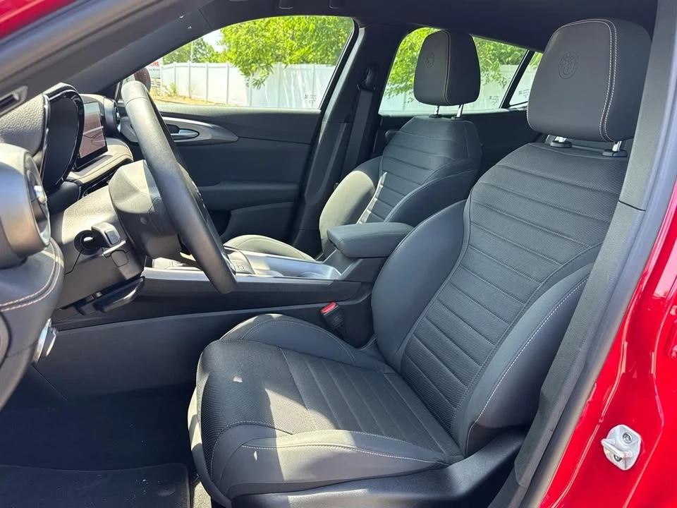 2024 Alfa Romeo Tonale - Image 8 of 15