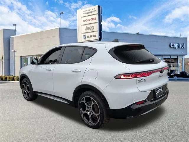 2024 Alfa Romeo Tonale - Image 3 of 16