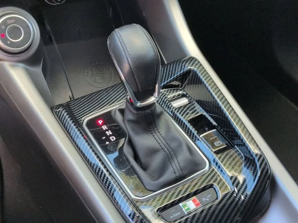 2024 Alfa Romeo Tonale - Image 15 of 20