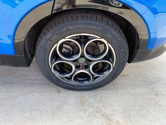 2024 Alfa Romeo Tonale - Image 12 of 15