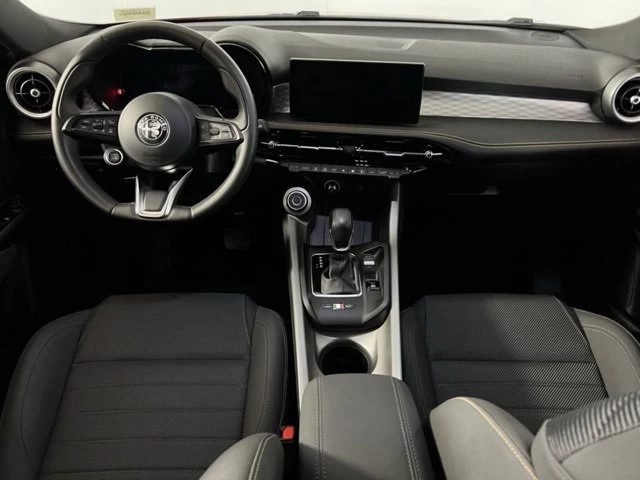 2024 Alfa Romeo Tonale - Image 10 of 15