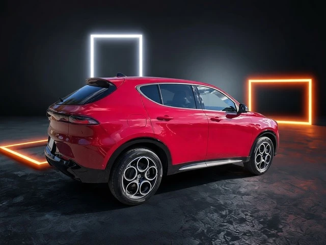 2024 Alfa Romeo Tonale - Image 2 of 19