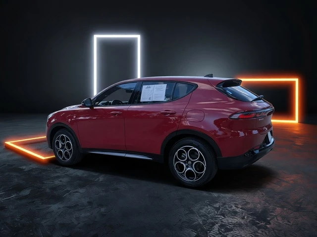 2024 Alfa Romeo Tonale - Image 4 of 19