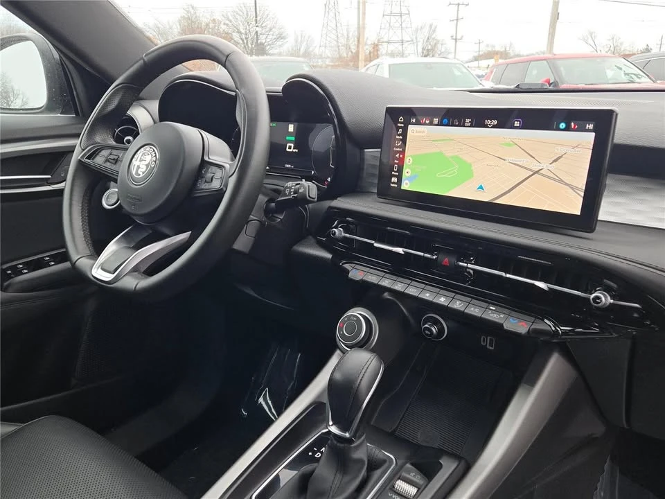 2024 Alfa Romeo Tonale - Image 7 of 20