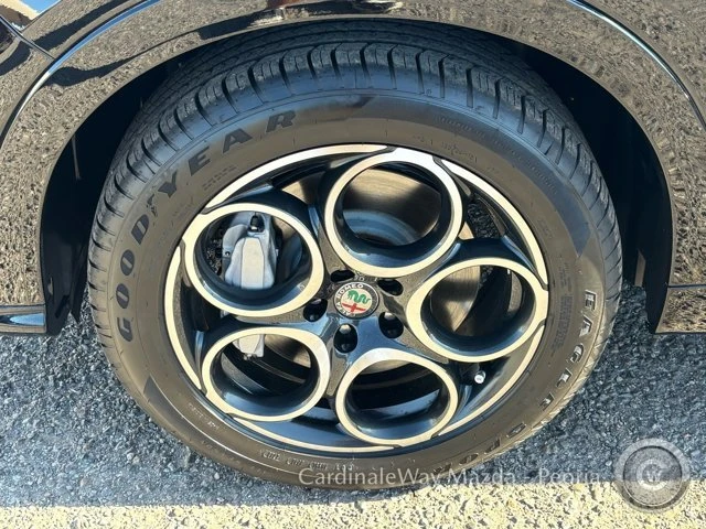 2024 Alfa Romeo Tonale - Image 12 of 20