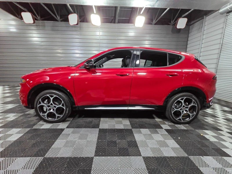 2024 Alfa Romeo Tonale - Image 8 of 19