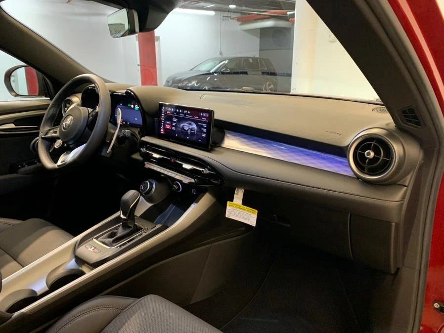 2024 Alfa Romeo Tonale - Image 17 of 19