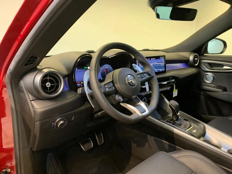 2024 Alfa Romeo Tonale - Image 8 of 19