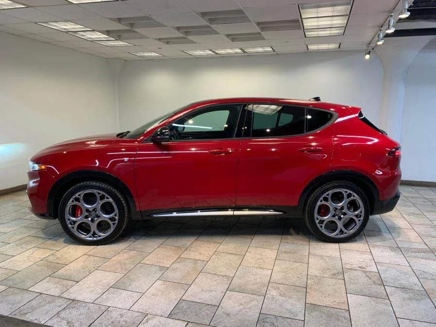 2024 Alfa Romeo Tonale - Image 6 of 13