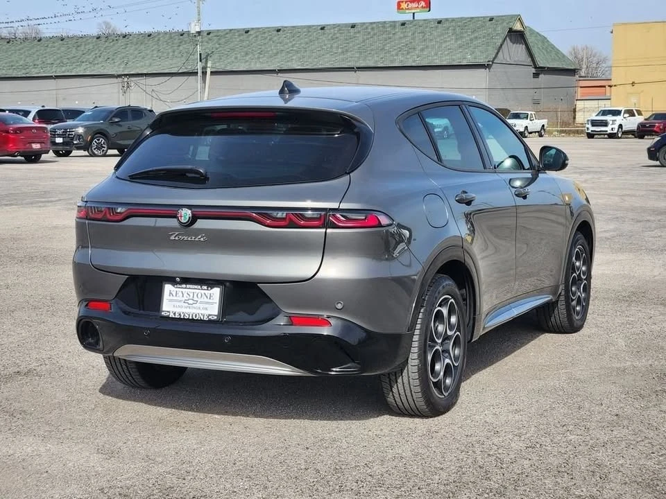 2024 Alfa Romeo Tonale - Image 6 of 12