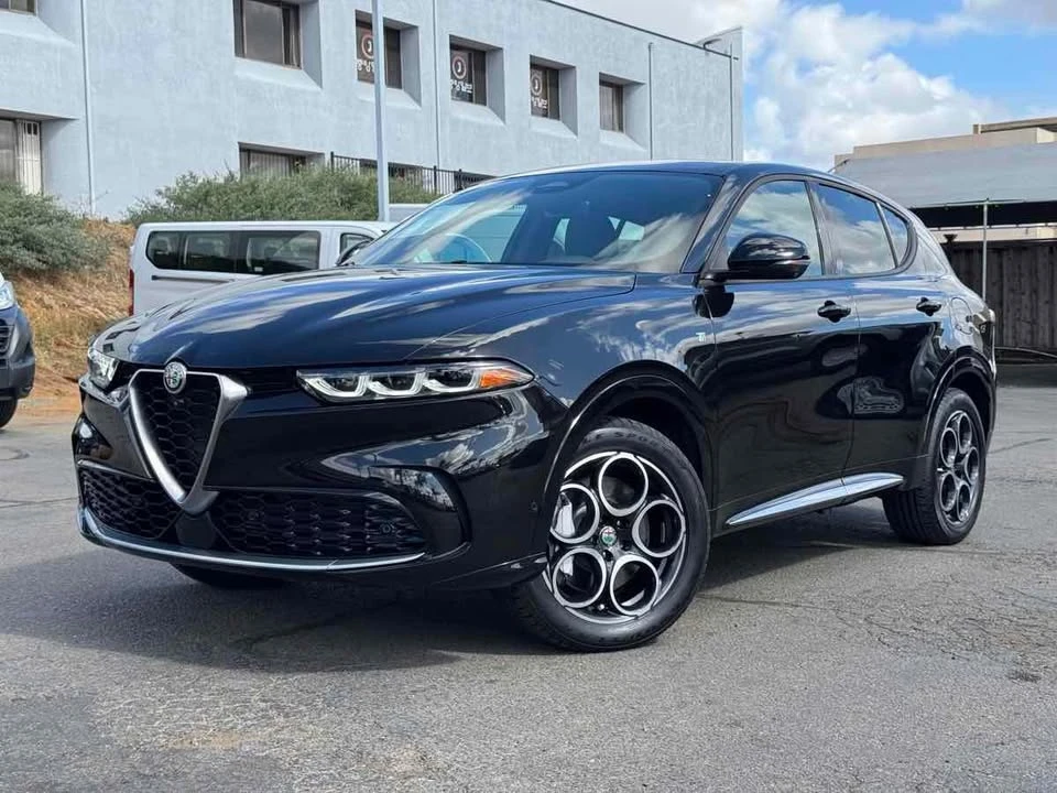2024 Alfa Romeo Tonale - Image 2 of 20