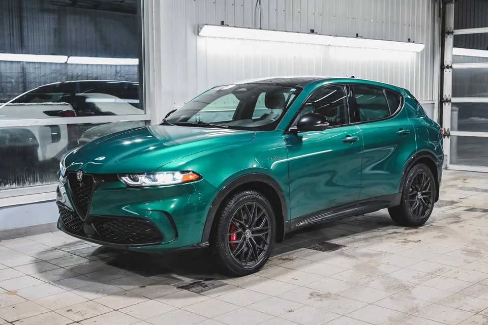 2024 Alfa Romeo Tonale - Image 2 of 19