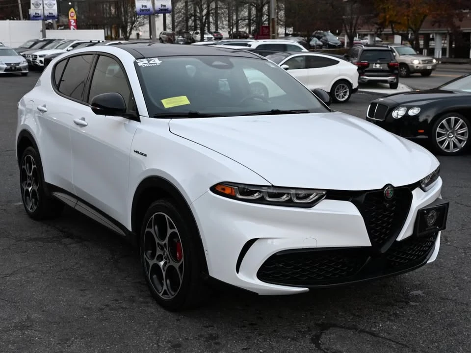 2024 Alfa Romeo Tonale - Image 5 of 20
