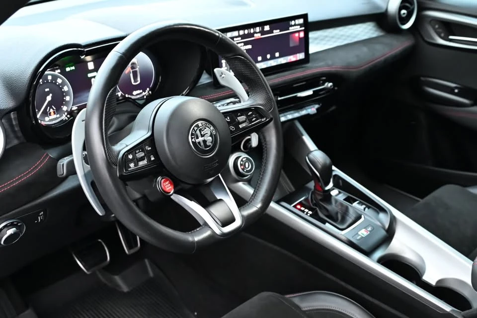 2024 Alfa Romeo Tonale - Image 13 of 20