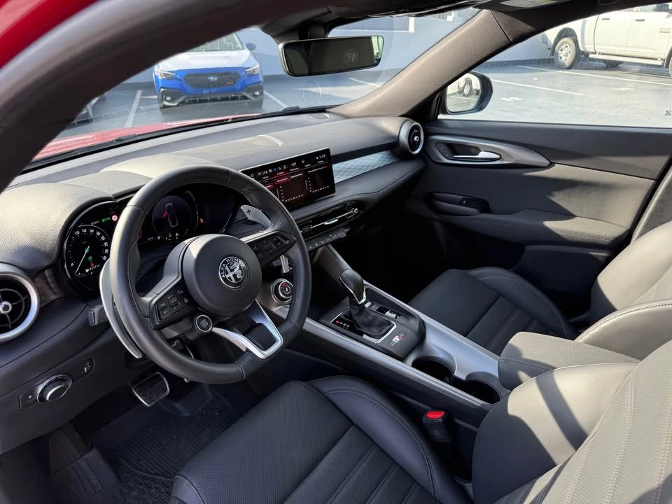 2024 Alfa Romeo Tonale - Image 9 of 10
