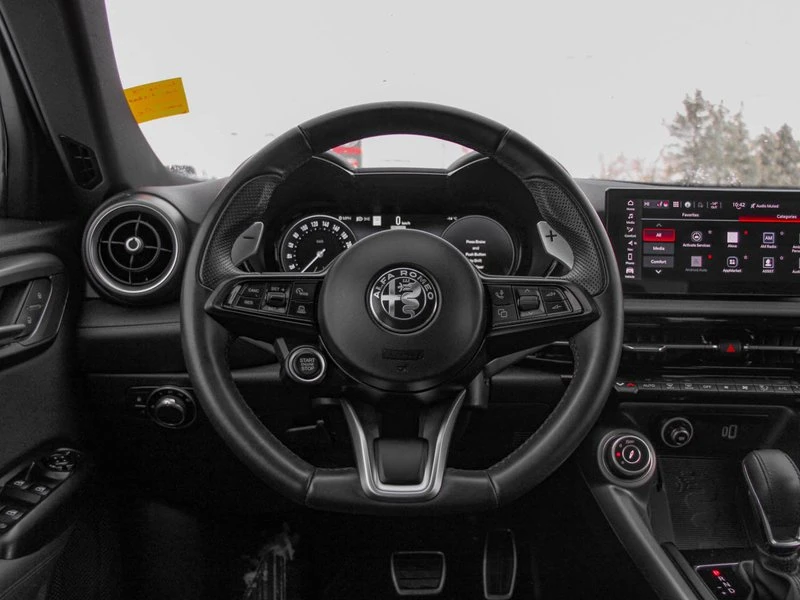 2024 Alfa Romeo Tonale - Image 10 of 19